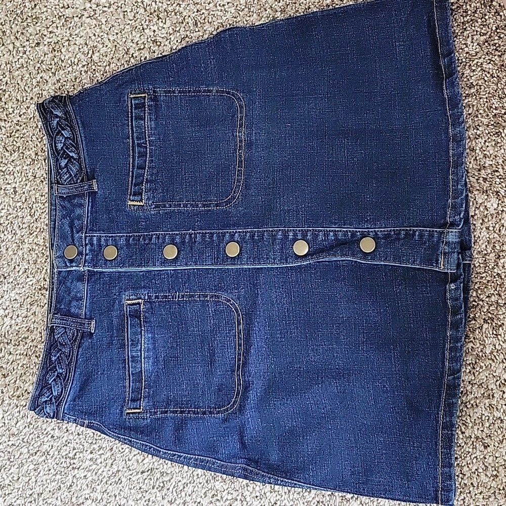 Denim skirt